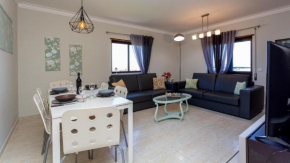 Mar & Serra Palmira 2BDR Apartment by LovelyStay